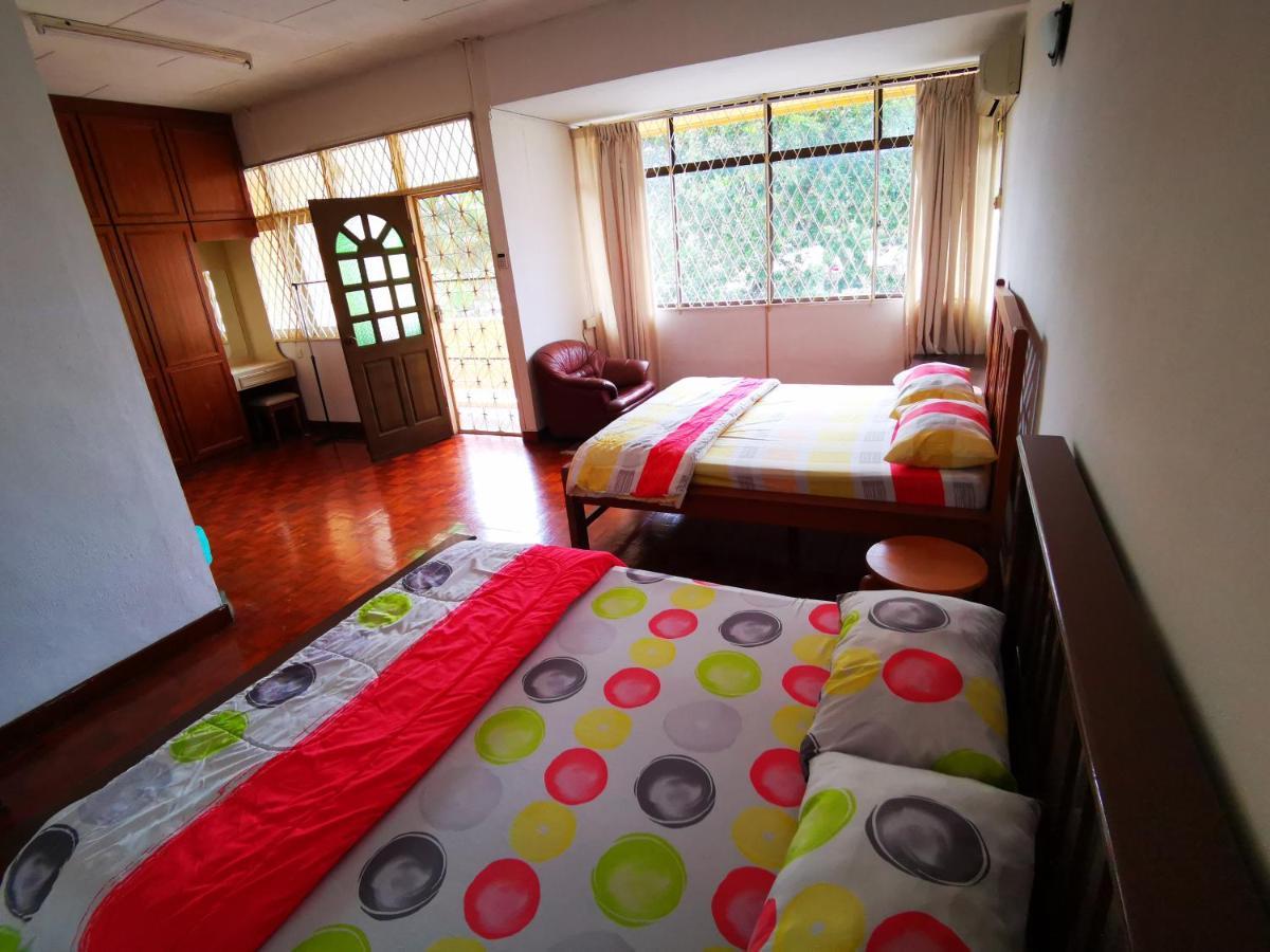 Lpm Room Tanjung Bungah  Buitenkant foto