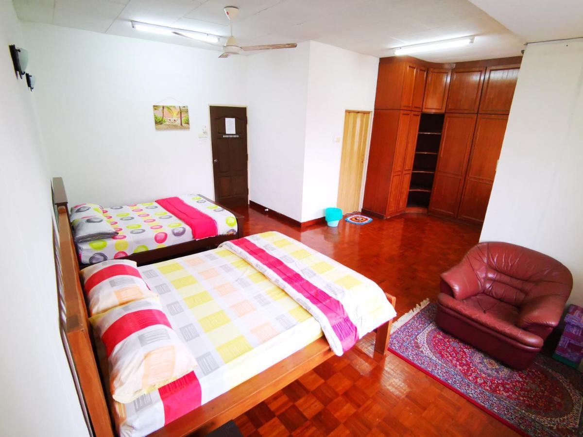 Lpm Room Tanjung Bungah  Buitenkant foto